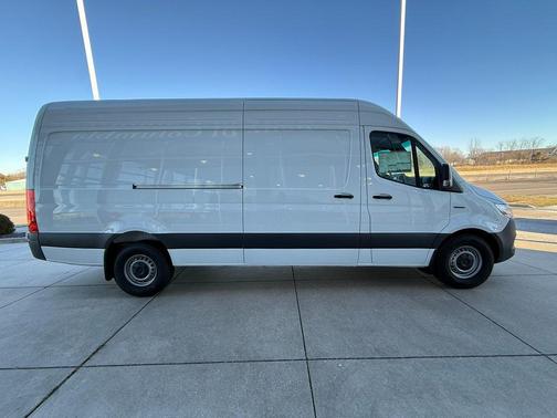 2024 Mercedes-Benz Sprinter 2500 High Roof