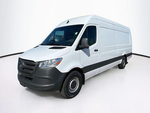 2026 Mercedes-Benz Sprinter 2500 High Roof