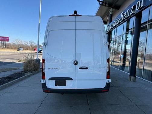 2025 Mercedes-Benz Sprinter 2500 High Roof