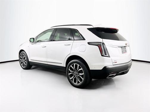 2021 Cadillac XT5 Sport