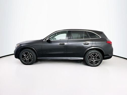 2025 Mercedes-Benz GLC 350e Base