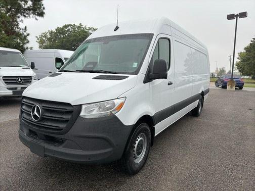 2025 Mercedes-Benz Sprinter 2500 High Roof