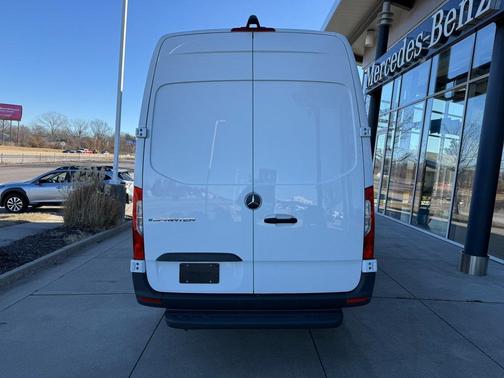 2024 Mercedes-Benz Sprinter 2500 High Roof
