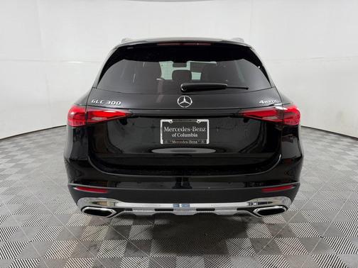 2025 Mercedes-Benz GLC 300 4MATIC