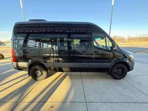 2024 Mercedes-Benz Sprinter 2500 Standard Roof
