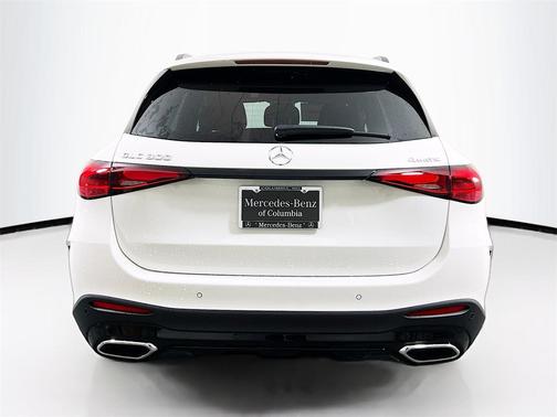 2025 Mercedes-Benz GLC 300 4MATIC