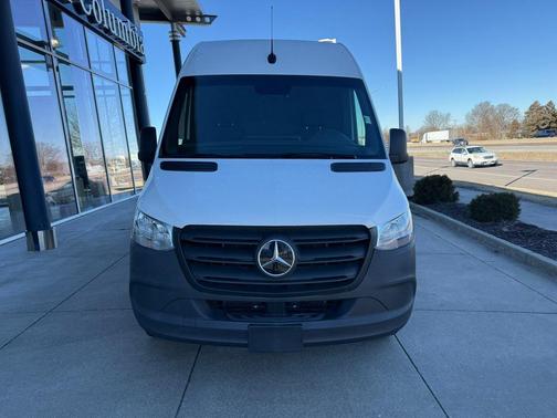 2024 Mercedes-Benz Sprinter 2500 High Roof