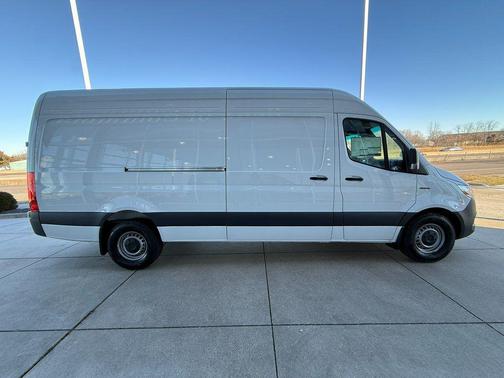 2024 Mercedes-Benz Sprinter 2500 High Roof