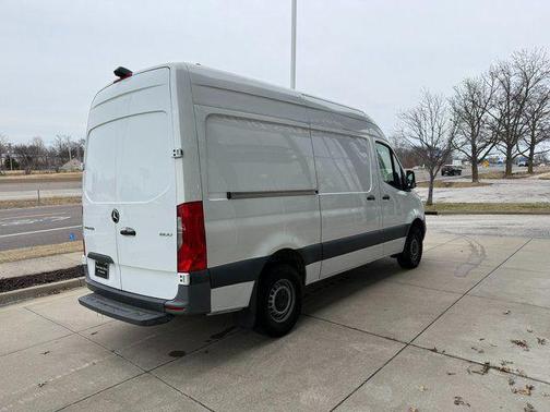 2020 Mercedes-Benz Sprinter 1500 Standard Roof I4