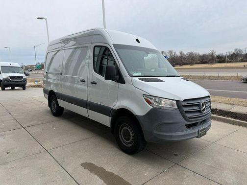 2020 Mercedes-Benz Sprinter 1500 Standard Roof I4
