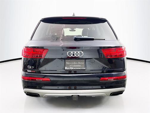 2019 Audi Q7 55 Premium Plus