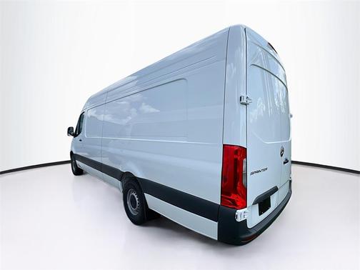 2025 Mercedes-Benz Sprinter 2500 High Roof