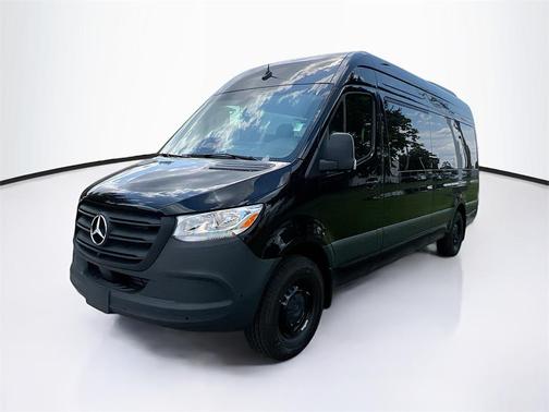 2025 Mercedes-Benz Sprinter 2500 High Roof