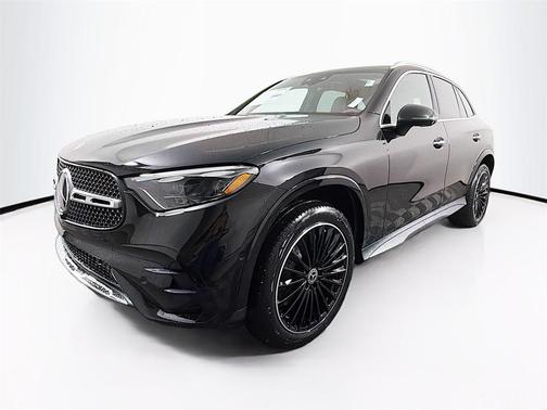 2026 Mercedes-Benz GLC 300 4MATIC