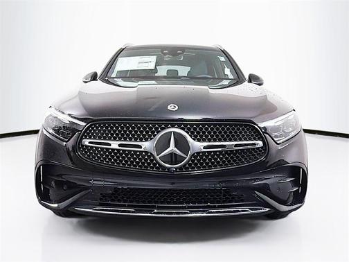 2026 Mercedes-Benz GLC 300 4MATIC