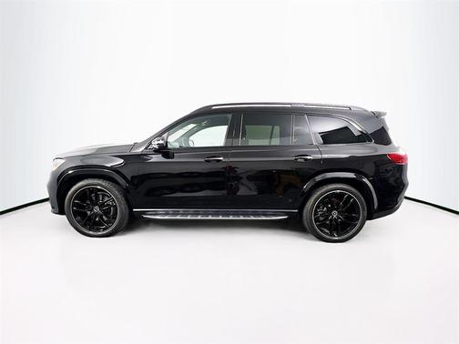 2025 Mercedes-Benz GLS 580 4MATIC