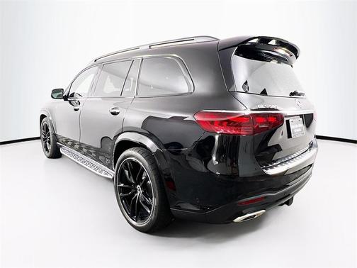 2025 Mercedes-Benz GLS 580 4MATIC