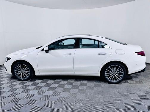 2025 Mercedes-Benz CLA 250 4MATIC