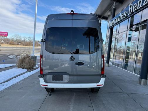 2023 Mercedes-Benz Sprinter 2500 Standard Roof