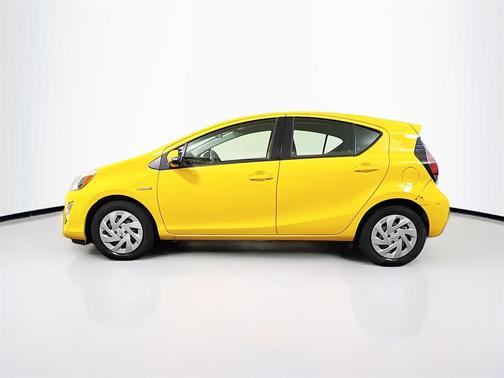 2016 Toyota Prius c One