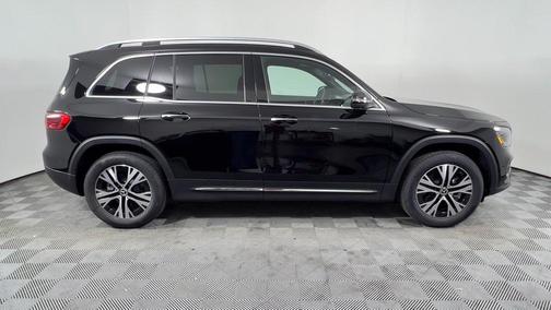 2024 Mercedes-Benz GLB 250 4MATIC