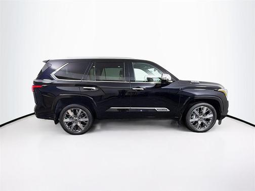 2024 Toyota Sequoia Capstone