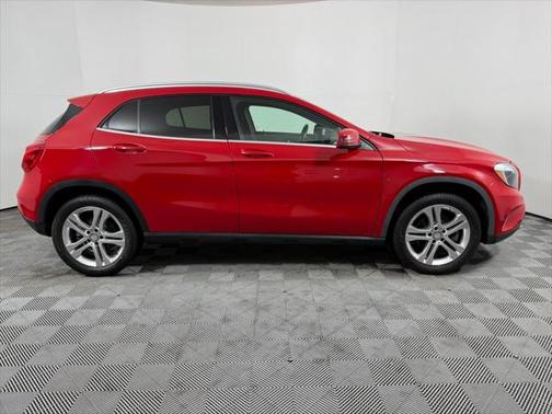 2016 Mercedes-Benz GLA-Class 4MATIC
