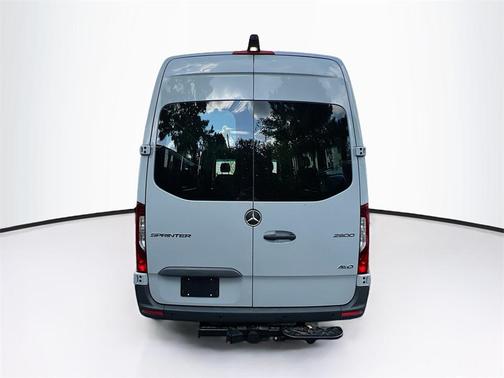 2025 Mercedes-Benz Sprinter 2500 Cargo 170 WB