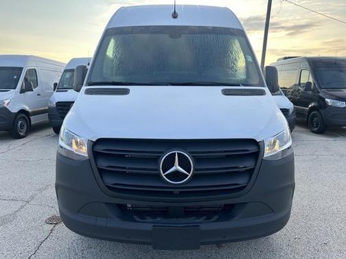 2023 Mercedes-Benz Sprinter 2500 Standard Roof