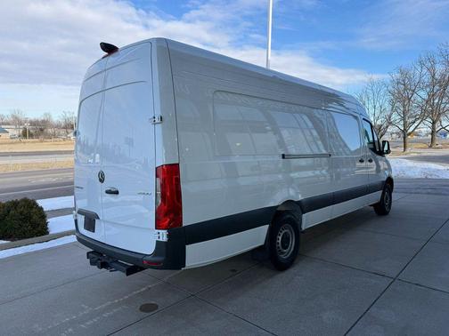 2025 Mercedes-Benz Sprinter 2500 High Roof
