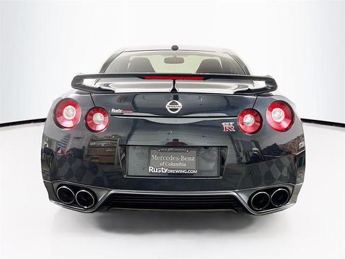 2016 Nissan GT-R Black Edition