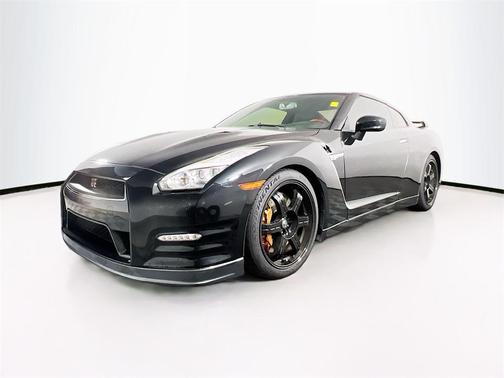 2016 Nissan GT-R Black Edition