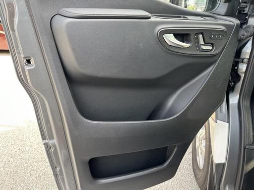 2023 Mercedes-Benz Sprinter 2500 Standard Roof