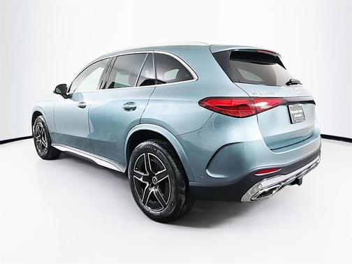 2026 Mercedes-Benz GLC 300 4MATIC