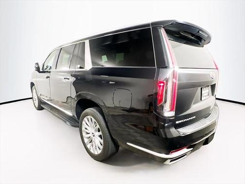 2023 Cadillac Escalade ESV Premium Luxury