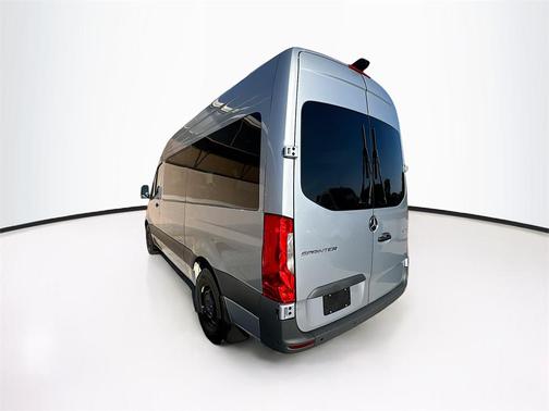 2025 Mercedes-Benz Sprinter 2500 Passenger 144 WB
