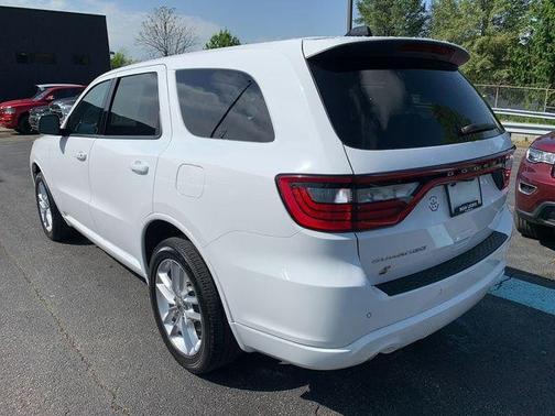 White Knuckle Clearcoat 2023 Dodge Durango GT