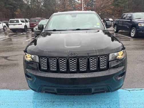 2022 Jeep Grand Cherokee WK Laredo