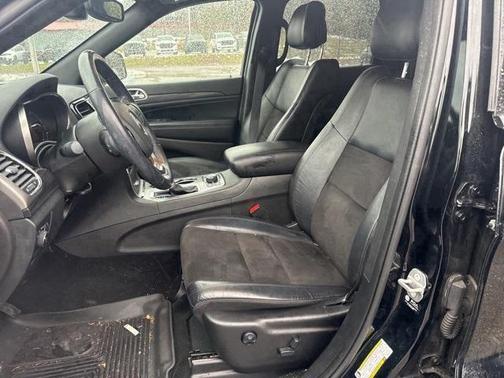 2022 Jeep Grand Cherokee WK Laredo