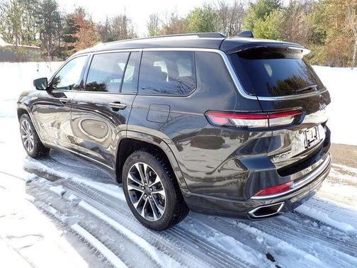 Rocky Mountain Pearlcoat 2023 Jeep Grand Cherokee L Overland