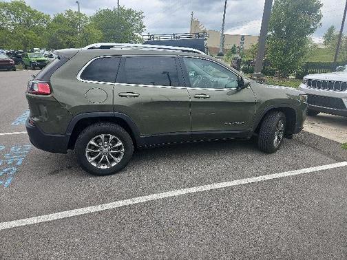 Olive Green Pearlcoat 2021 Jeep Cherokee Latitude Lux