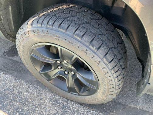 Granite Crystal Clearcoat Metallic 2022 RAM 1500 Big Horn