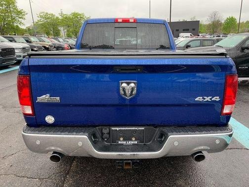 Blue Streak Pearlcoat 2018 RAM 1500 Big Horn
