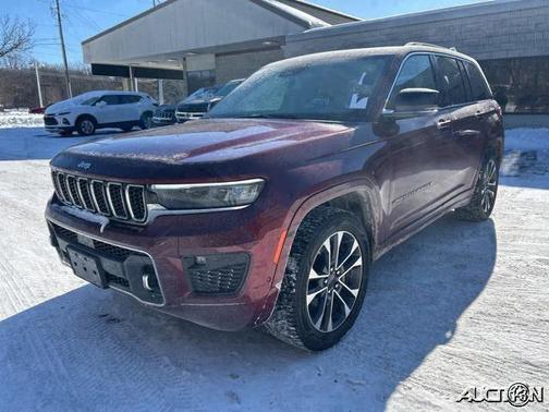 2022 Jeep Grand Cherokee Overland
