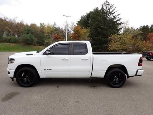 2022 RAM 1500 Big Horn Quad Cab 4x4 64' Box
