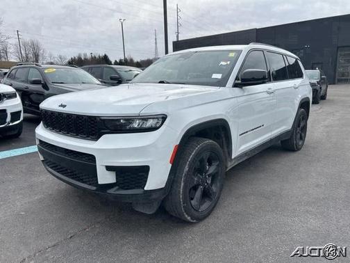 2023 Jeep Grand Cherokee L Laredo