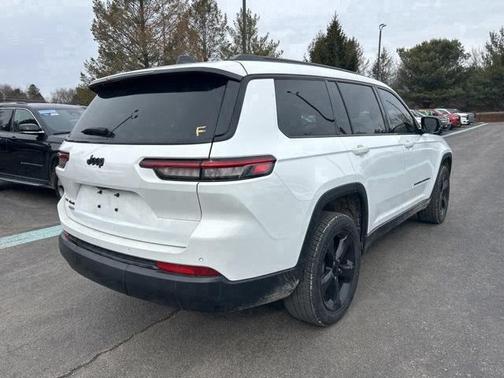 2023 Jeep Grand Cherokee L Laredo