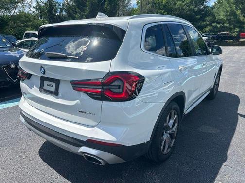 Alpine White 2023 BMW X3 xDrive30i
