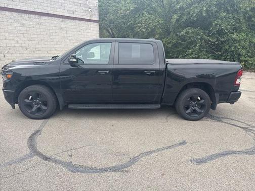 2019 RAM 1500 Big Horn/Lone Star Crew Cab 4x4 57' Box