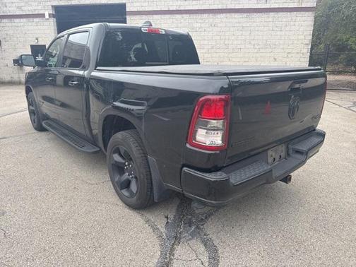2019 RAM 1500 Big Horn/Lone Star Crew Cab 4x4 57' Box